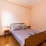 Dimitra House - Corfiot Country Side Getaway Apartment *