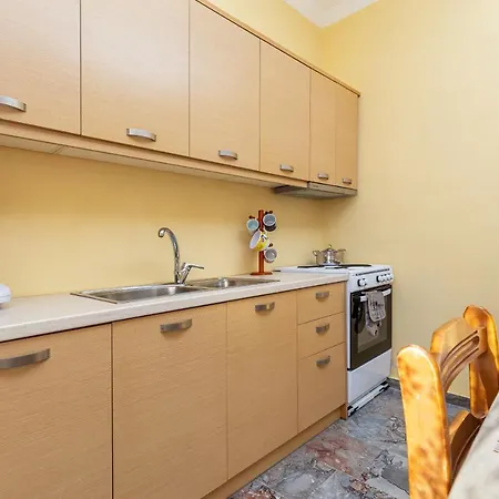 Dimitra House - Corfiot Country Side Getaway Apartment Chlomatiana