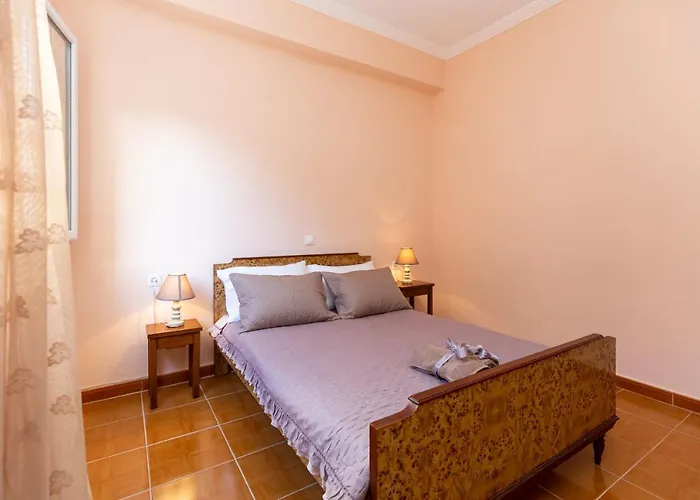 Dimitra House - Corfiot Country Side Getaway Lejlighed *